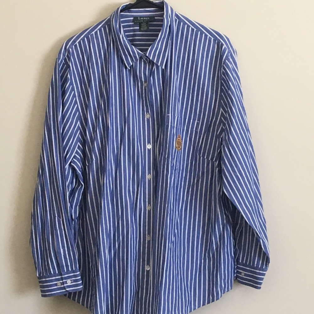 You can never go wrong with stripes!